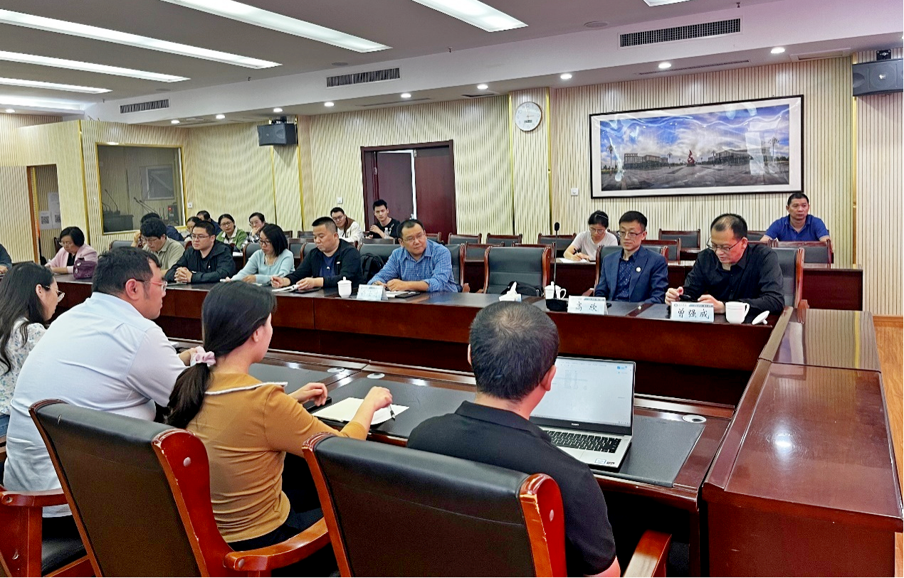 党委书记吴君会见阿卜杜拉国王科技大学教授高欣-德州学院